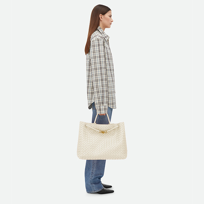 bottega veneta andiamo large woven tote bag #743575